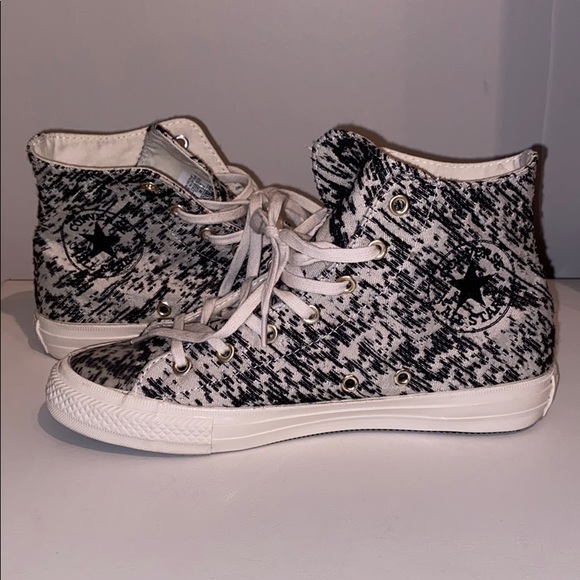 Converse All Star  black and white hightops - Picture 4 of 7